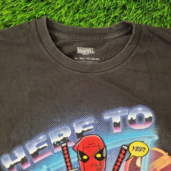 Marvel-Universe Deadpool Party Shirt L/XL 23x26 Crop Black - Picture 2 of 15